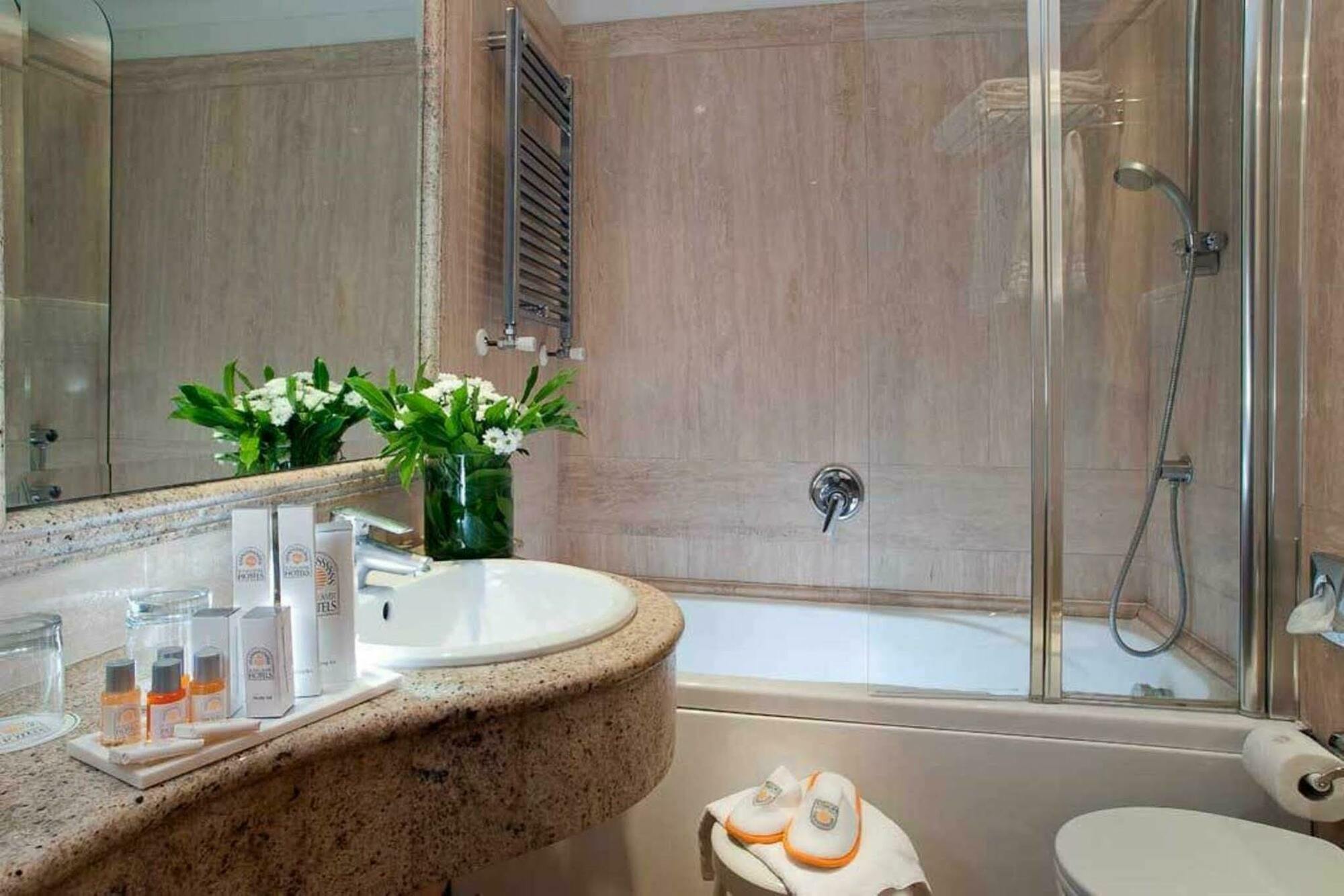 Pinewood Hotel Roma