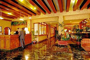 Pinewood Hotel