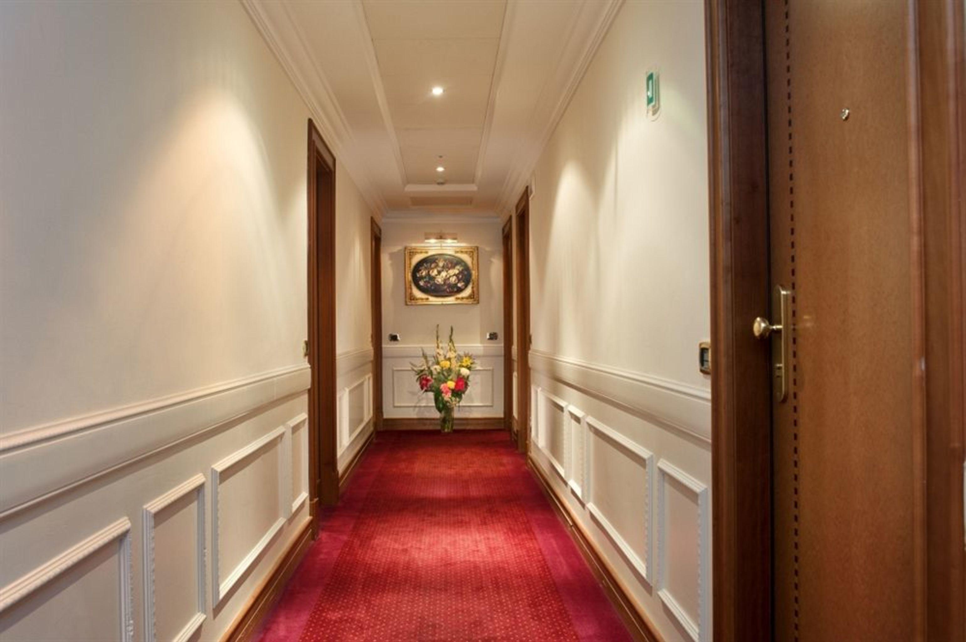 Hotel Pinewood 4*