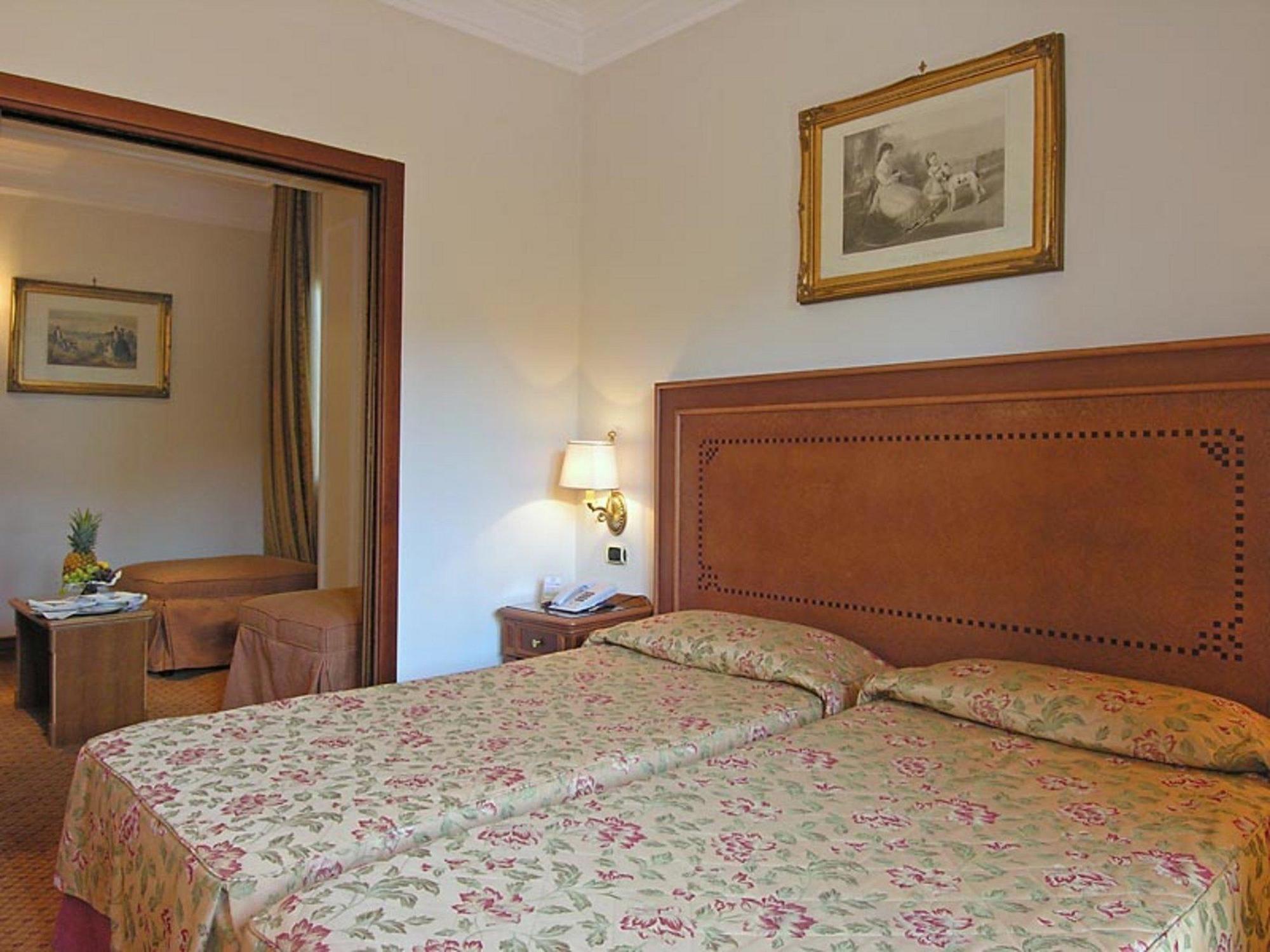 Pinewood Hotel Roma